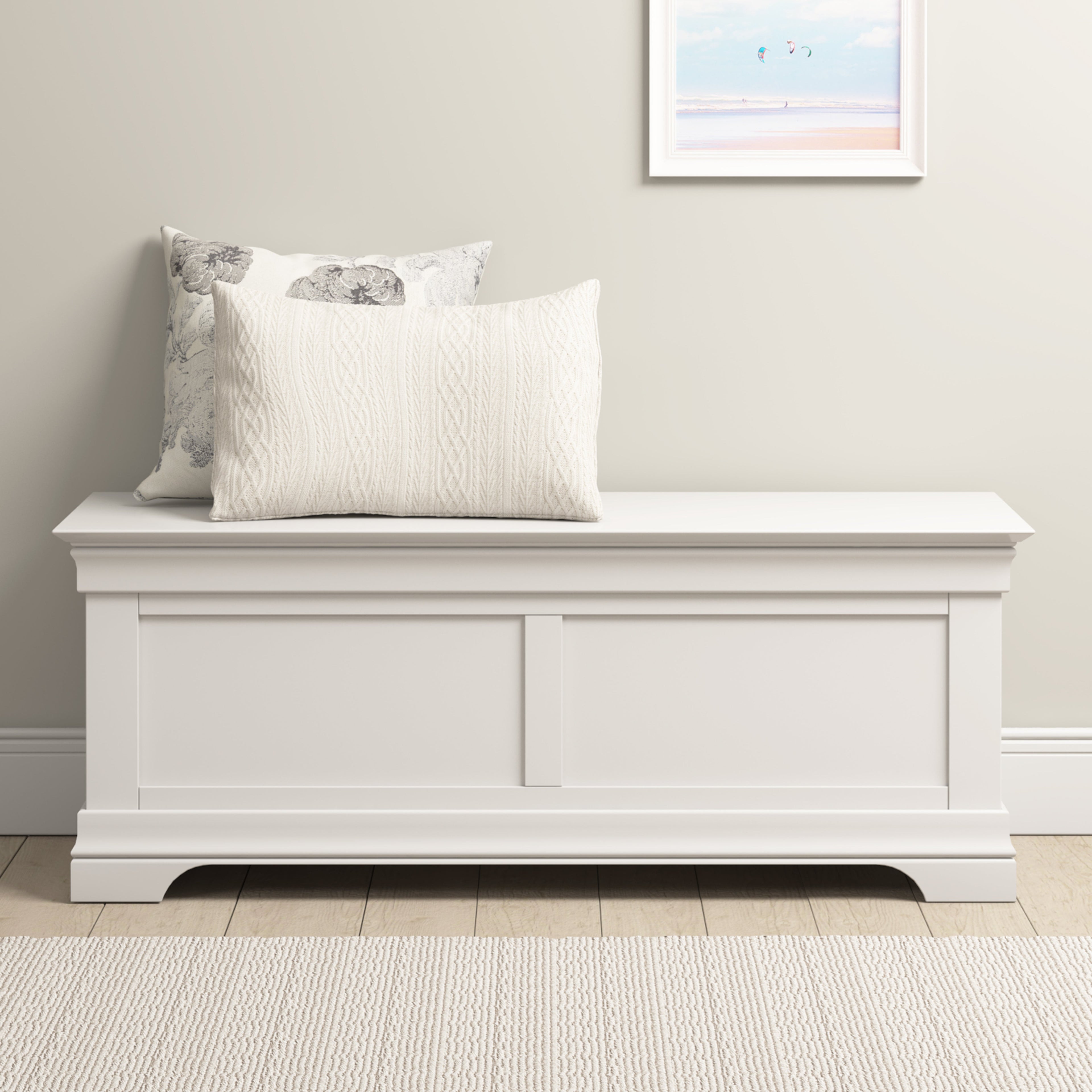 Chantilly Warm White Blanket Box