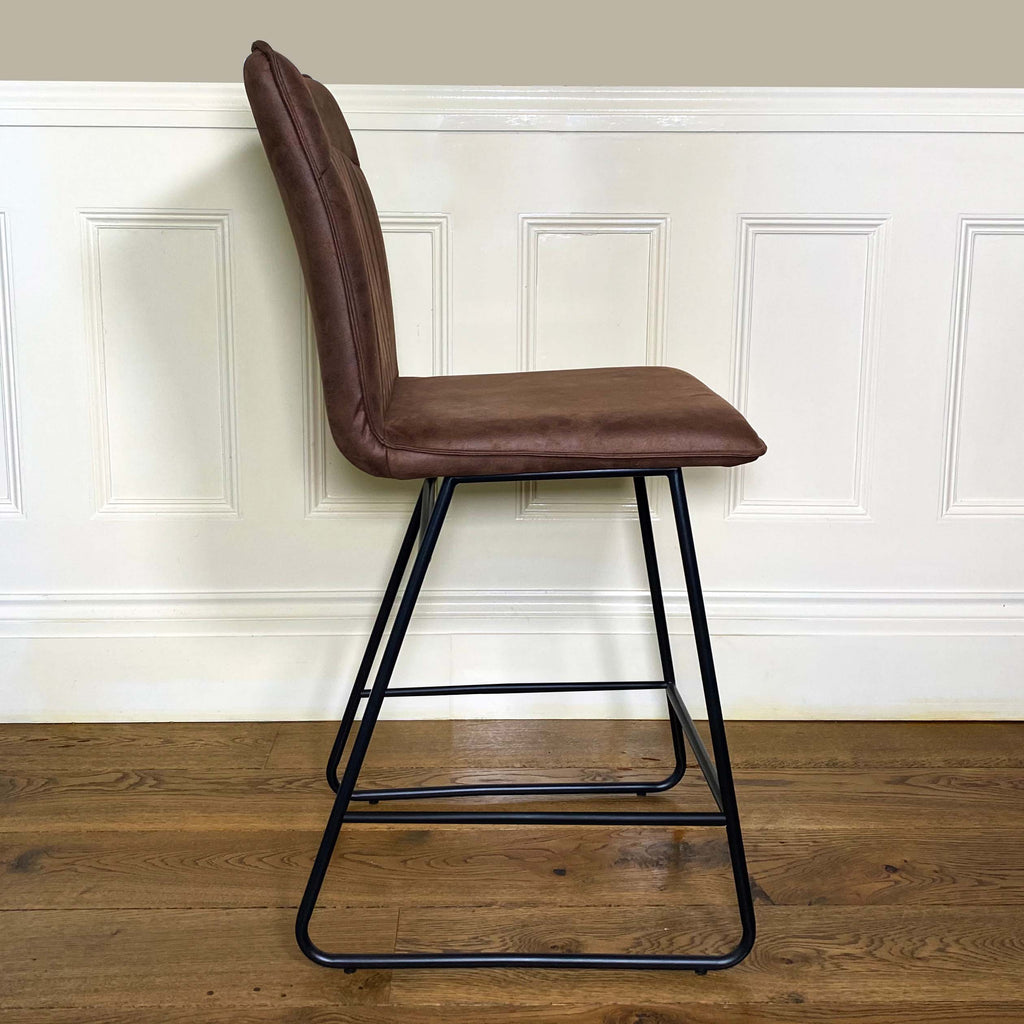 Cooper Bar Stool | Brown