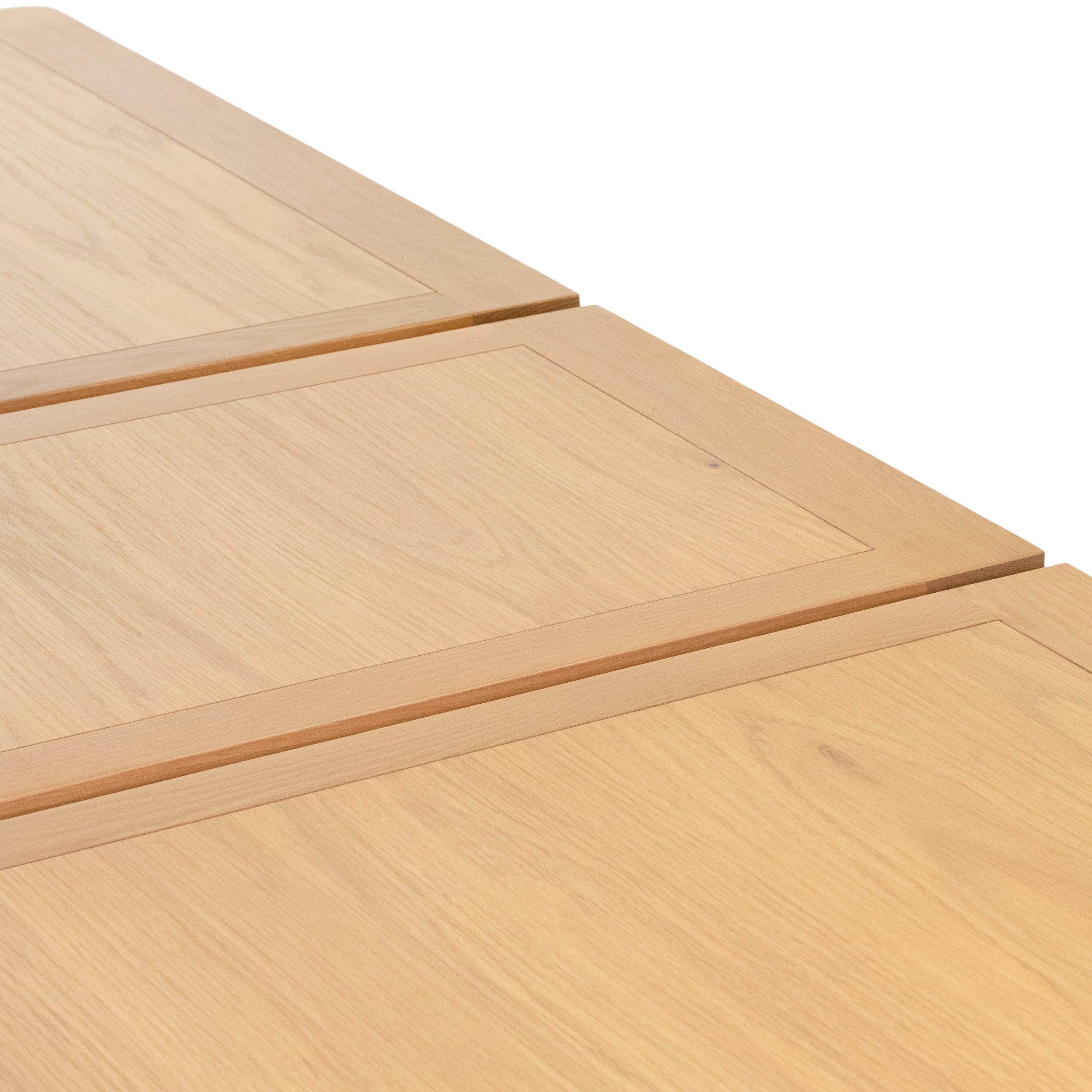 Gloucester Oak Large Extending Dining Table (1.8 m-2.3 m)