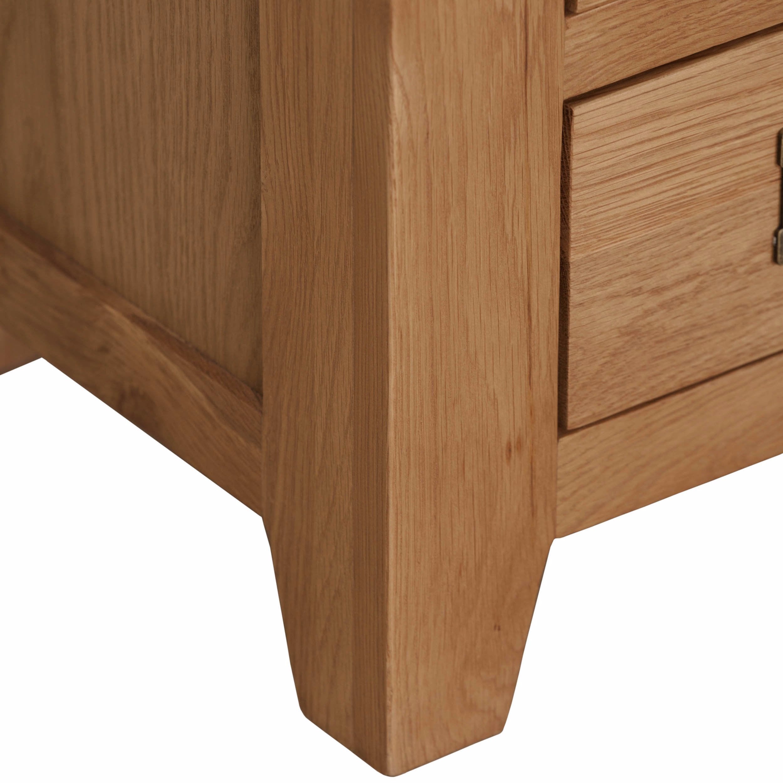 Cambridge Oak 2 Over 4 Chest Of Drawers