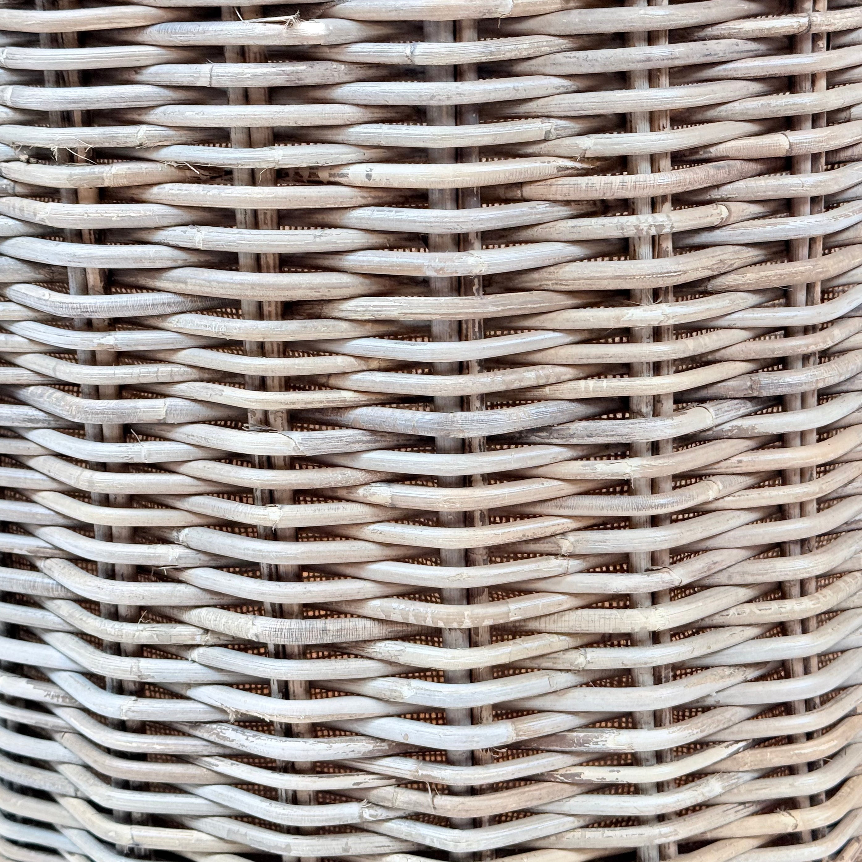 Chunky Round Rattan Basket | Medium