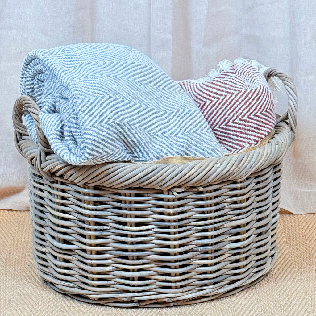 Rattan Oval Wicker Storage Basket Tray | Medium