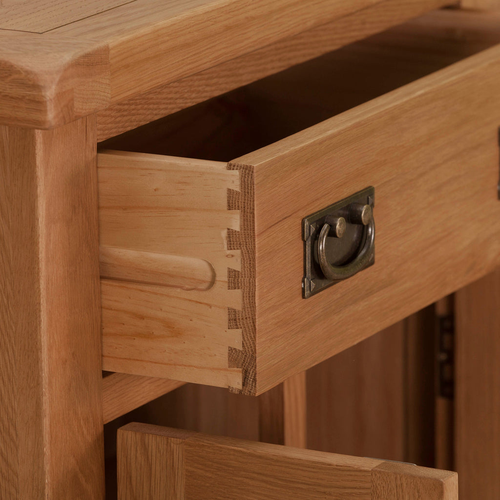 Cambridge Oak Small 1 Drawer 2 Door Sideboard