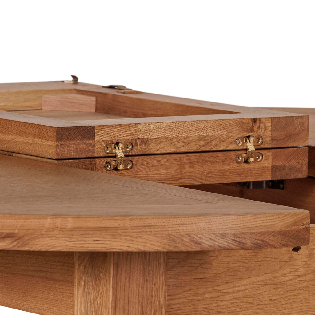 Cambridge Oak Round Extending Dining Table (1.1 m-1.5 m)