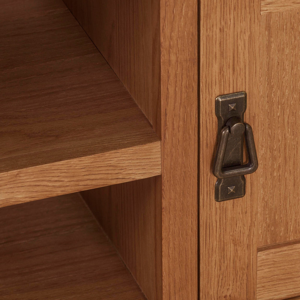 Cambridge Oak Large TV Unit