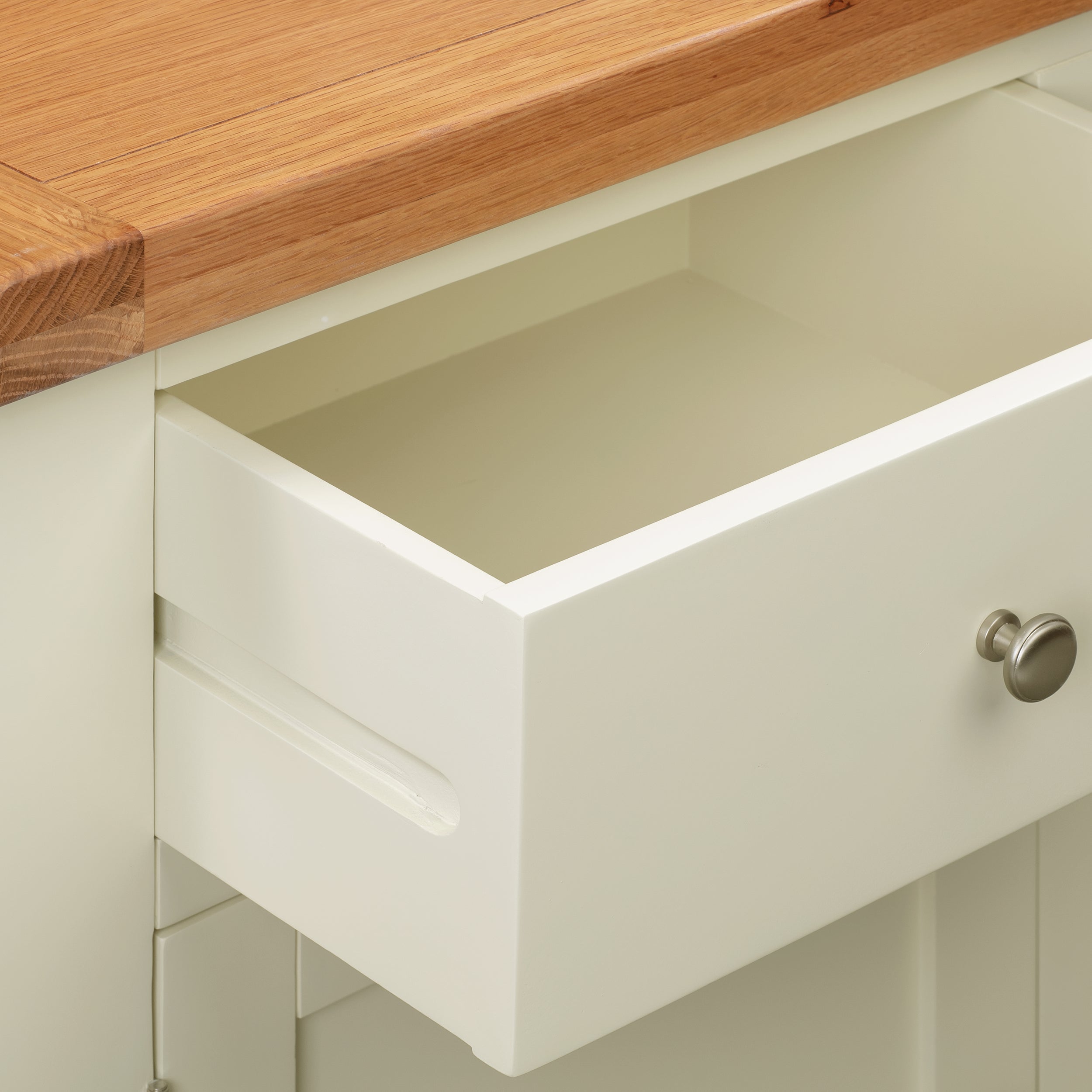 Cambridge Classic Cream Painted Oak 2 Door 2 Drawer Sideboard